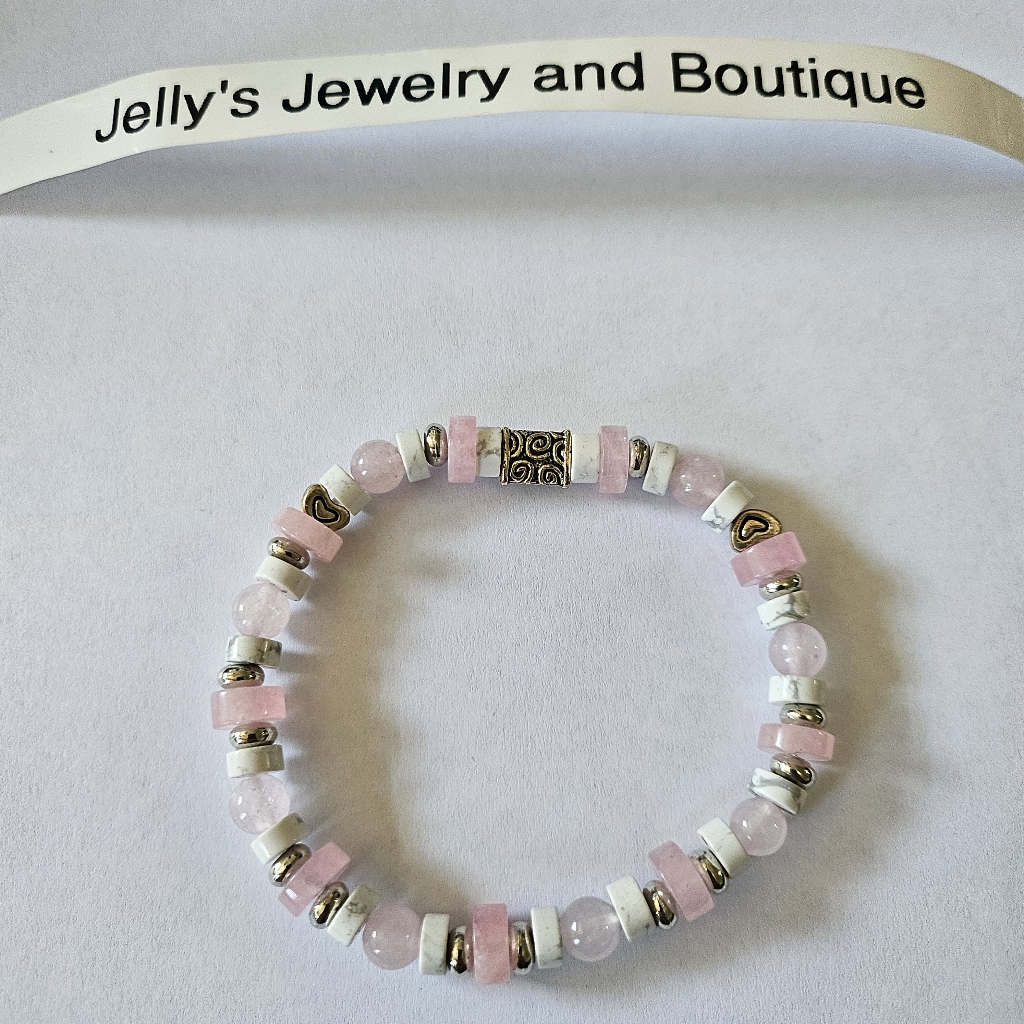 Jelly's Jewelry And Boutique Handcrafted Nwt Natural Stones/Metal Heart Bracelet